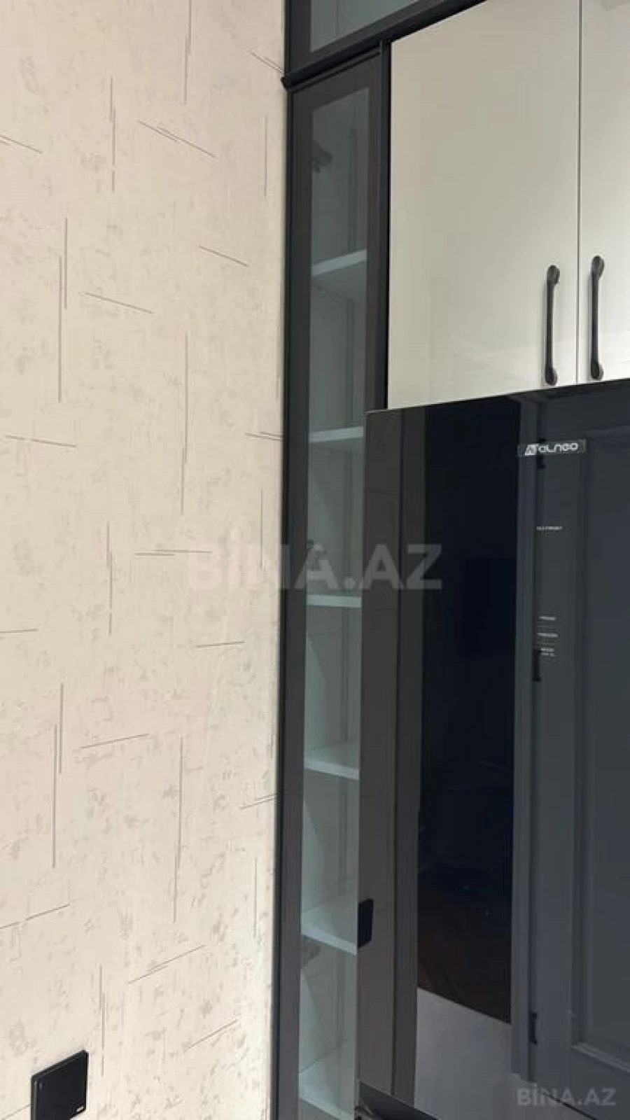 Satılır 2 otaqlı mənzil 60.5 m²