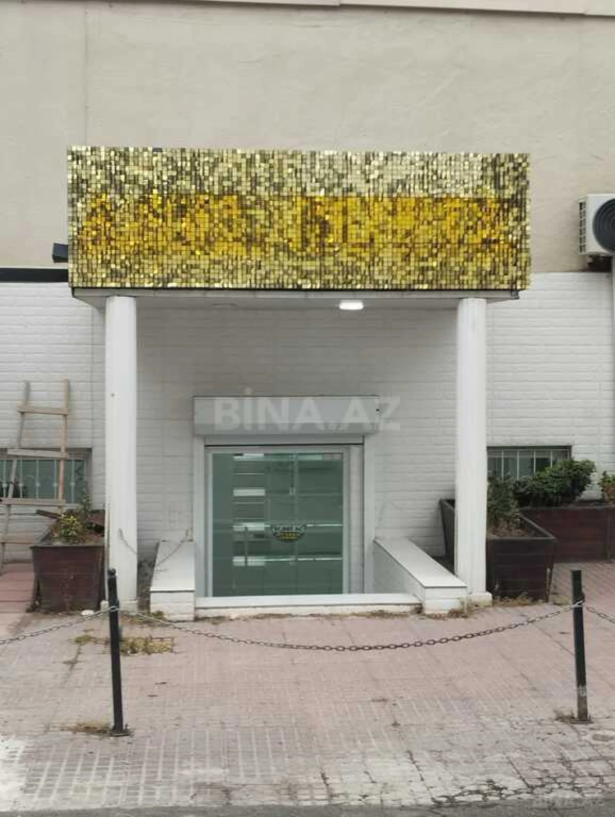 Satılır obyekt 30 m²