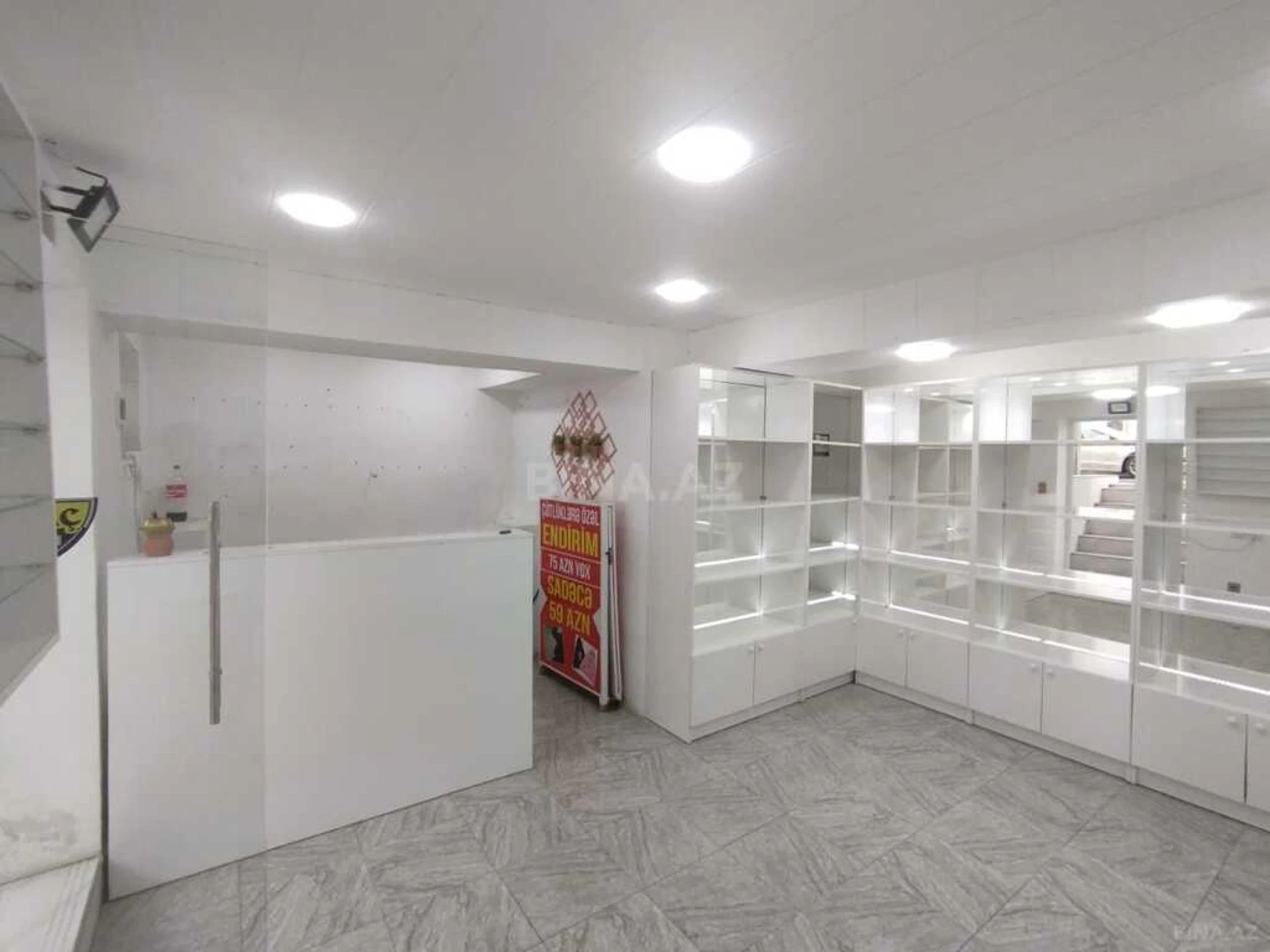 Satılır obyekt 30 m²