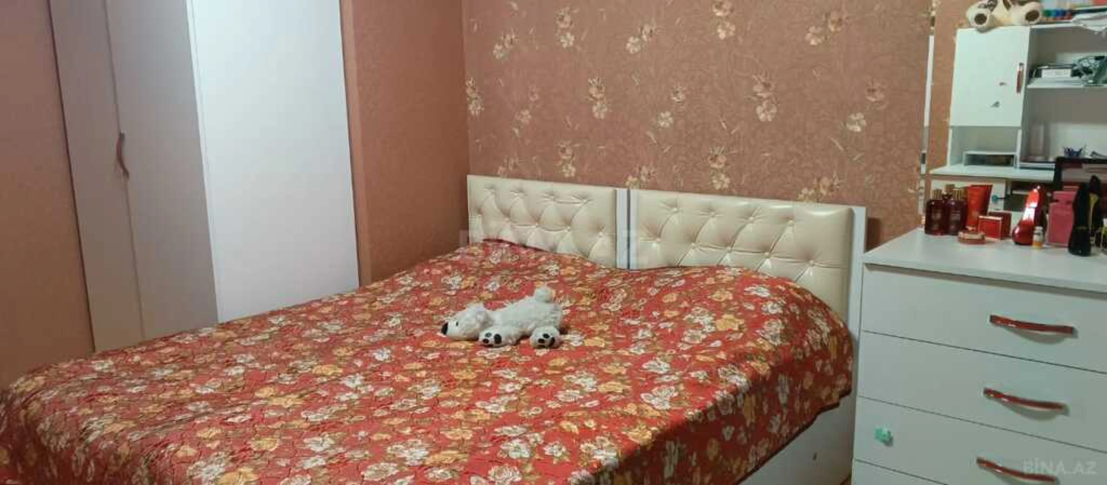 Satılır 3 otaqlı mənzil 96 m²