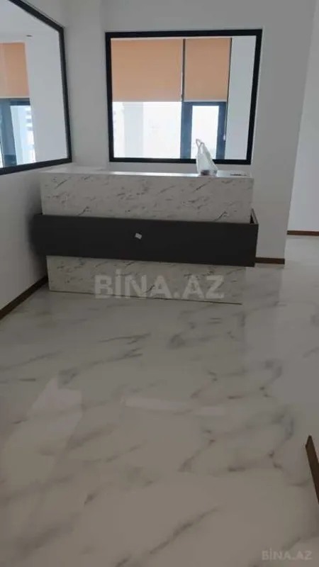 Satılır obyekt 265 m²