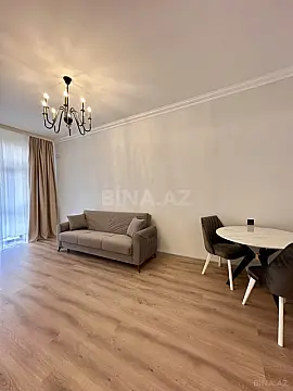 Kirayə verilir 2 otaqlı mənzil 65 m²