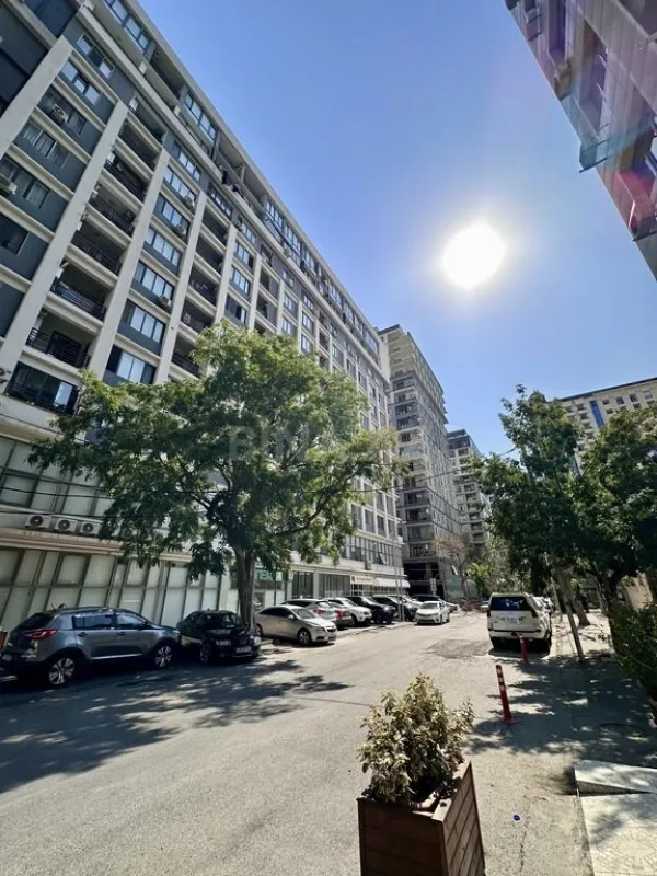 Kirayə verilir 2 otaqlı mənzil 65 m²