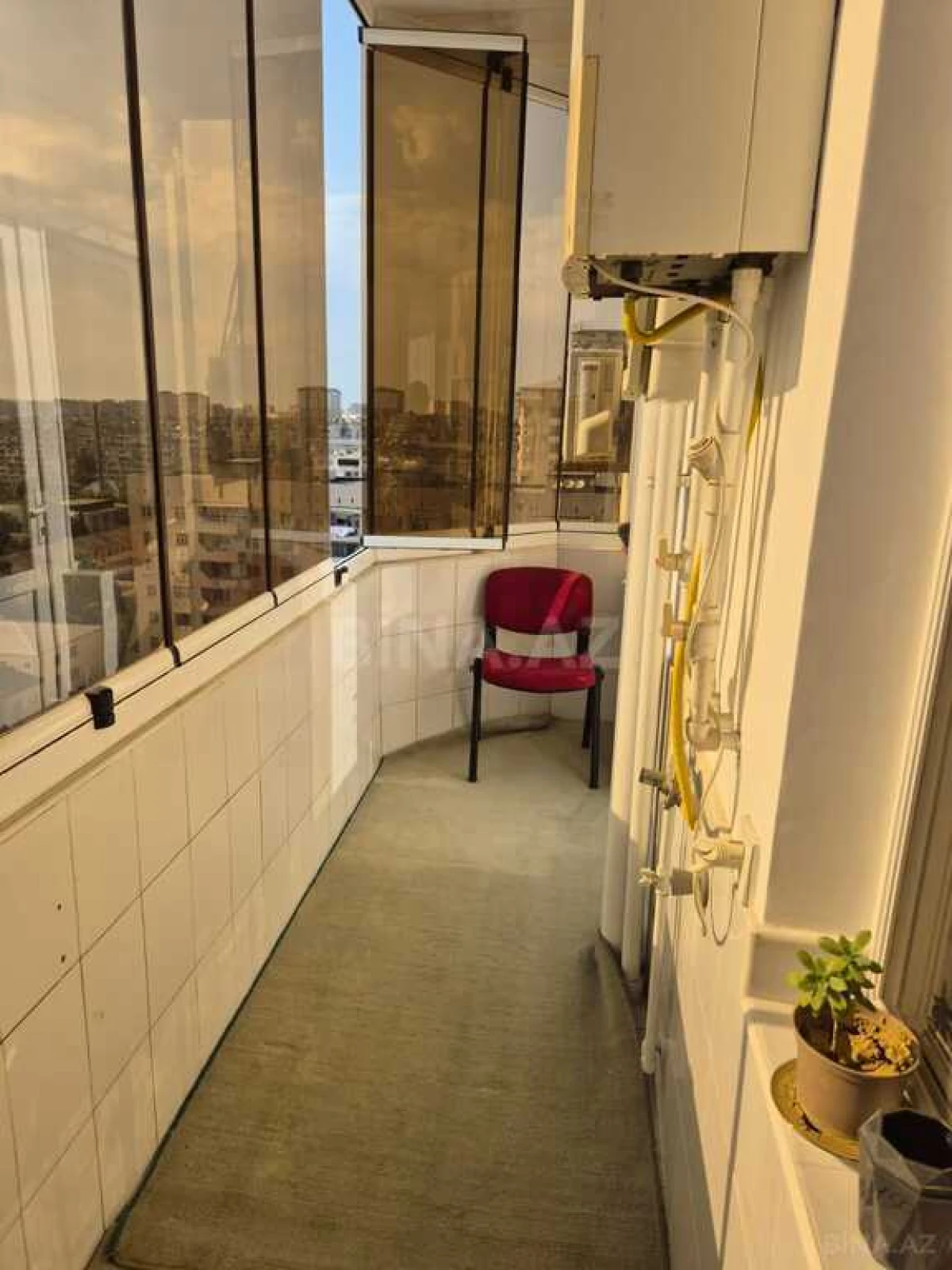 Satılır 2 otaqlı mənzil 85 m²