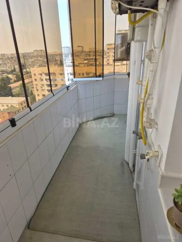 Satılır 2 otaqlı mənzil 85 m²