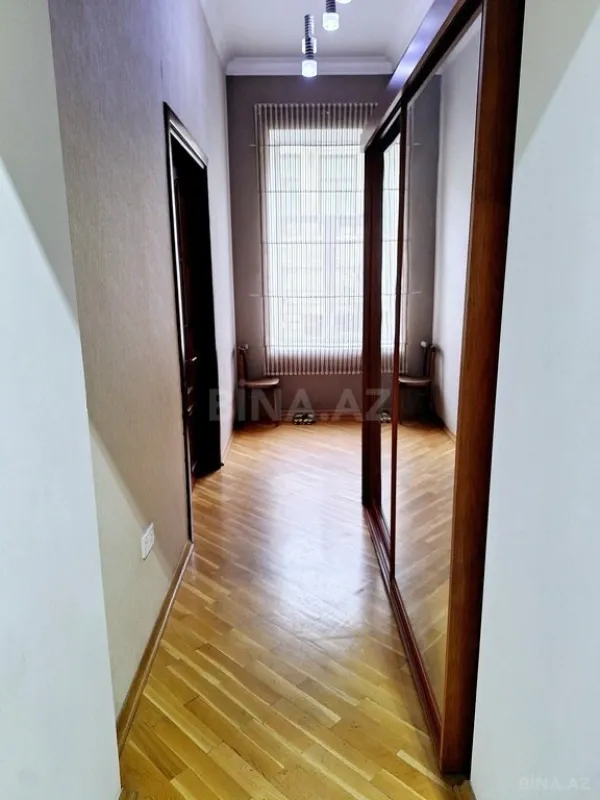 Satılır 3 otaqlı mənzil 90 m²