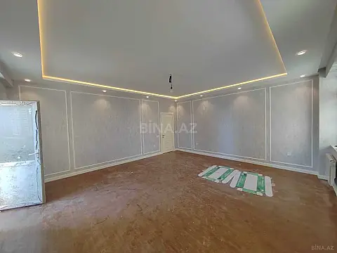 Satılır 3 otaqlı mənzil 138 m²