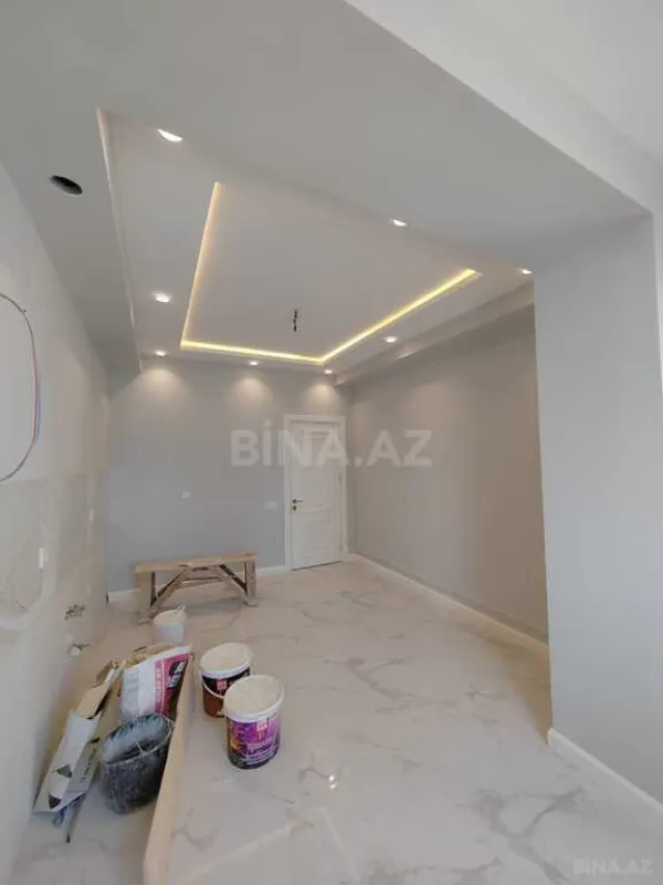 Satılır 3 otaqlı mənzil 138 m²