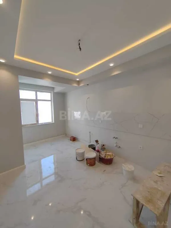 Satılır 3 otaqlı mənzil 138 m²