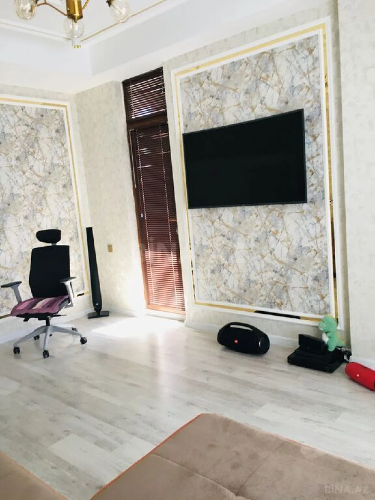 Satılır 2 otaqlı mənzil 65 m²