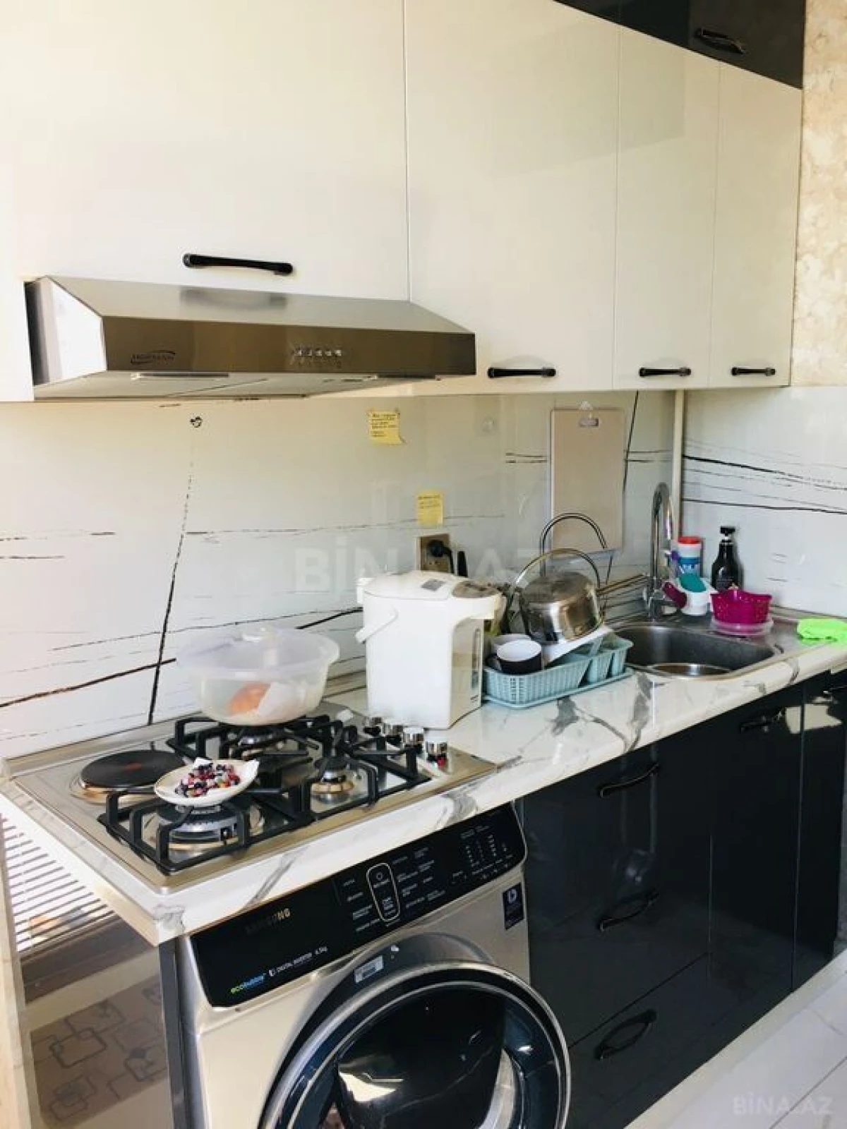 Satılır 2 otaqlı mənzil 65 m²