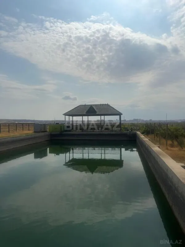 Satılır torpaq sahəsi 700 m²