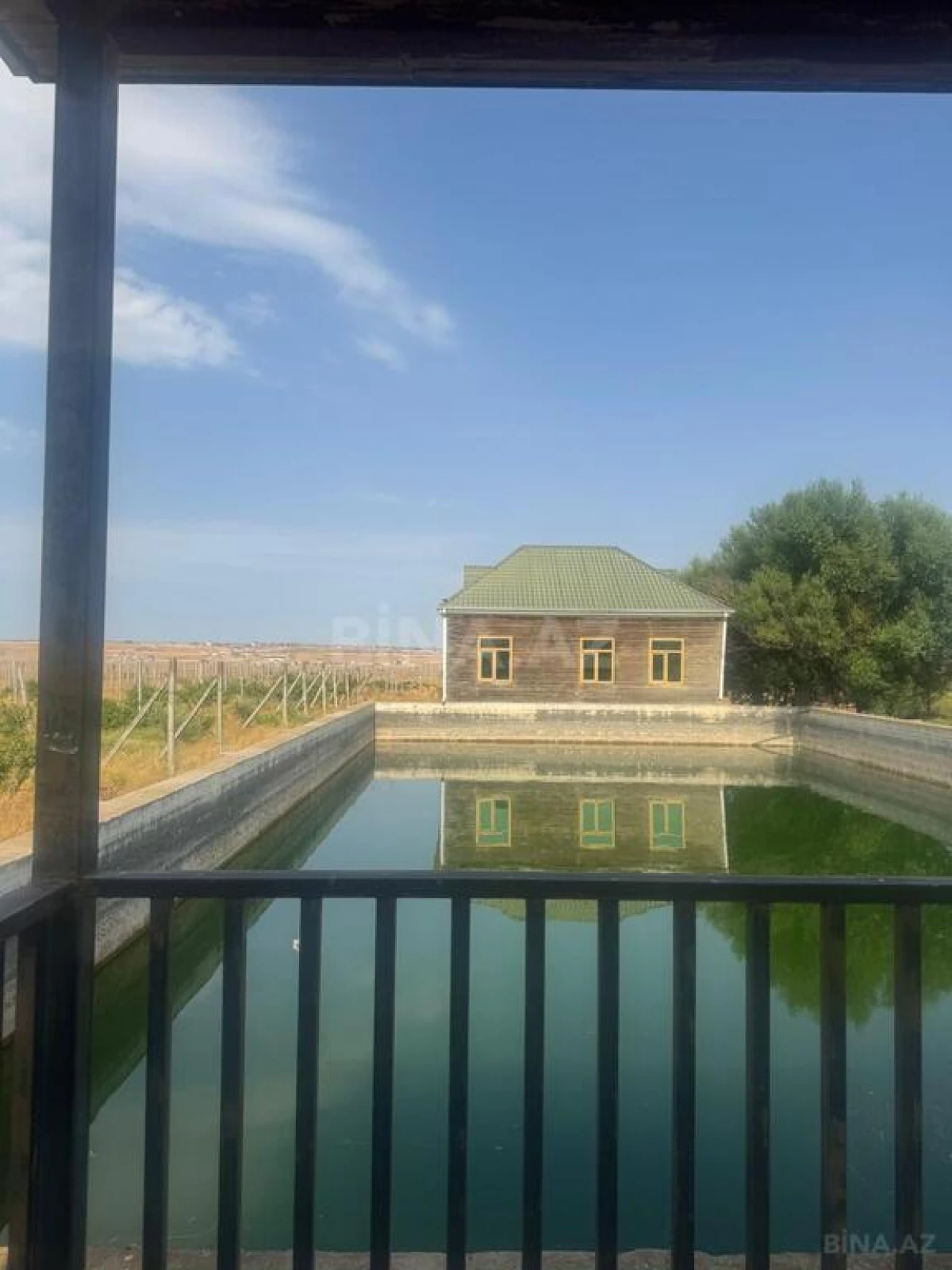 Satılır torpaq sahəsi 700 m²