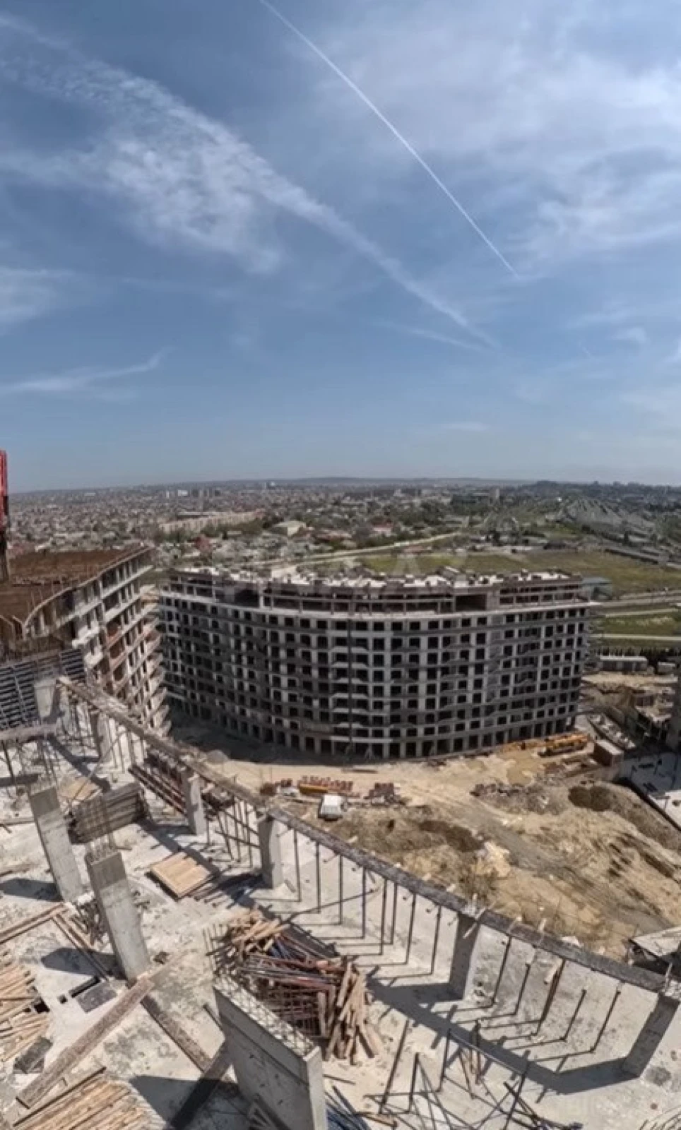 Satılır 3 otaqlı mənzil 110 m²