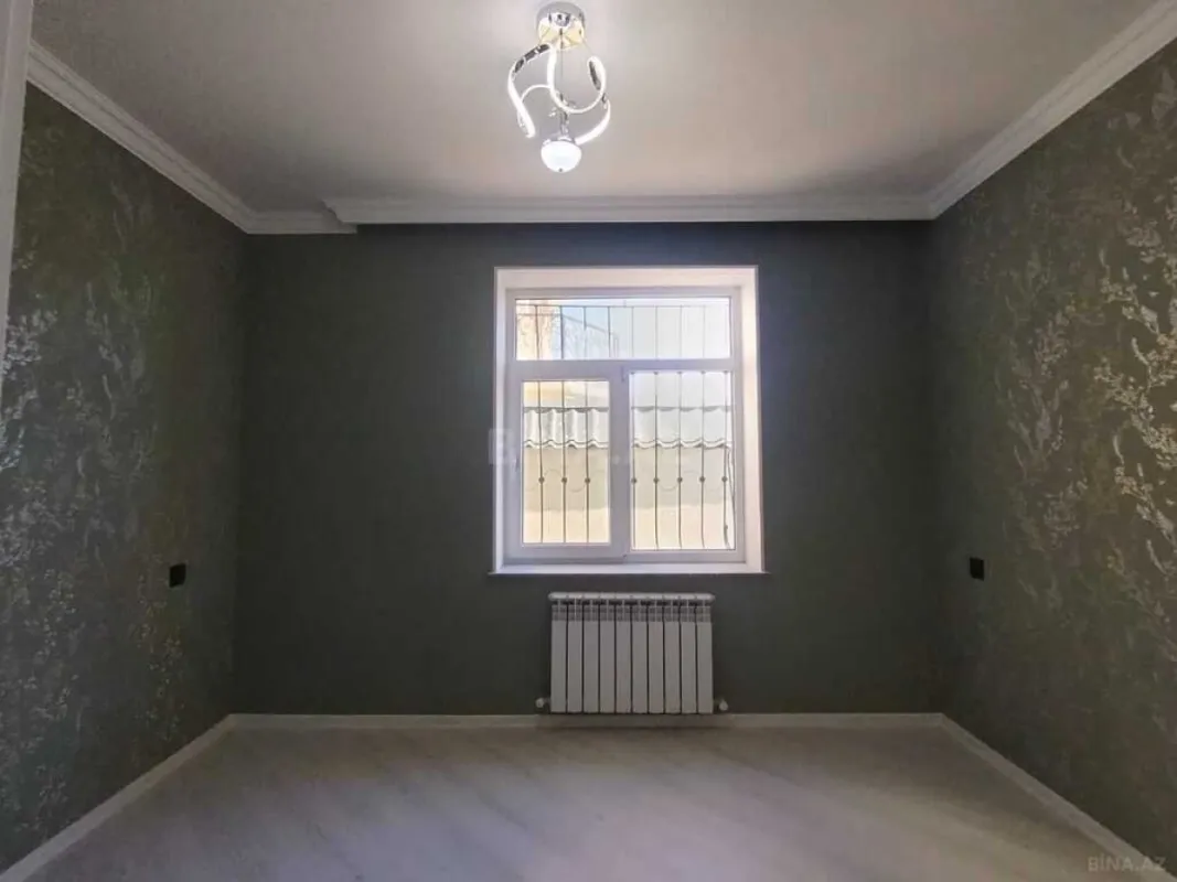Satılır 5 otaqlı həyət evi 200 m²