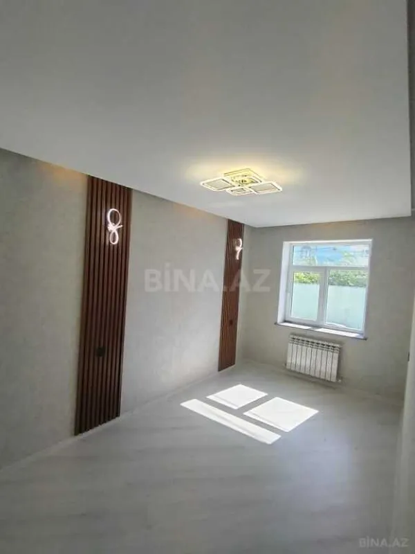 Satılır 5 otaqlı həyət evi 200 m²
