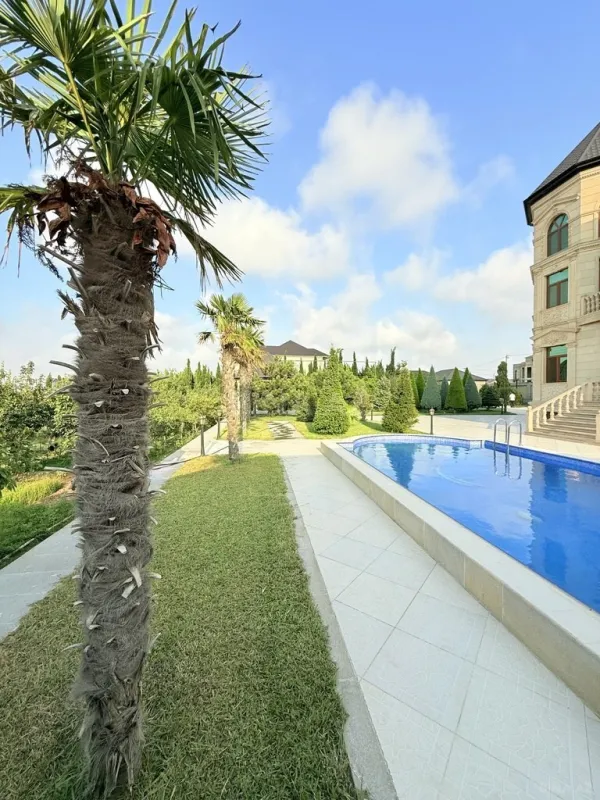Kirayə verilir 5 otaqlı həyət evi 400 m²
