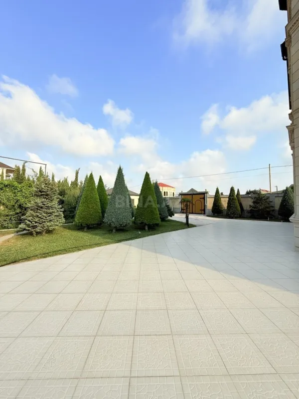 Kirayə verilir 5 otaqlı həyət evi 400 m²