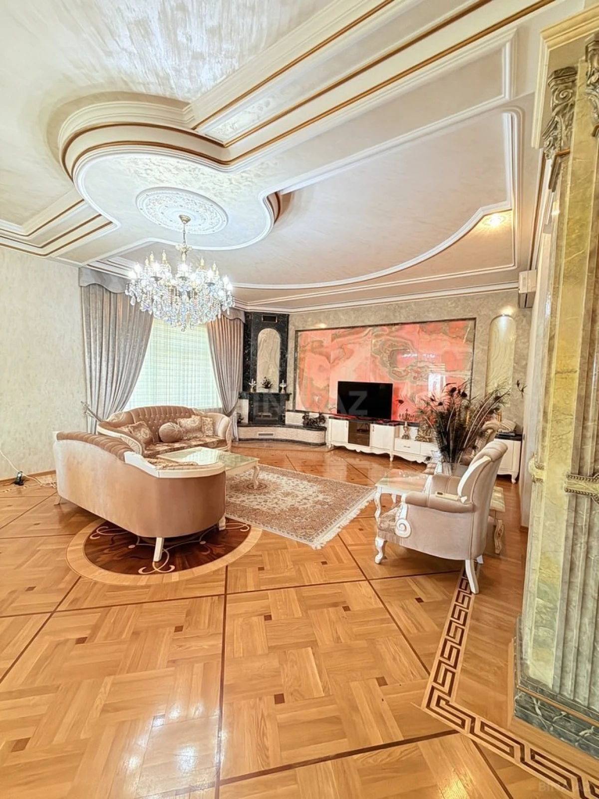 Kirayə verilir 5 otaqlı həyət evi 400 m²