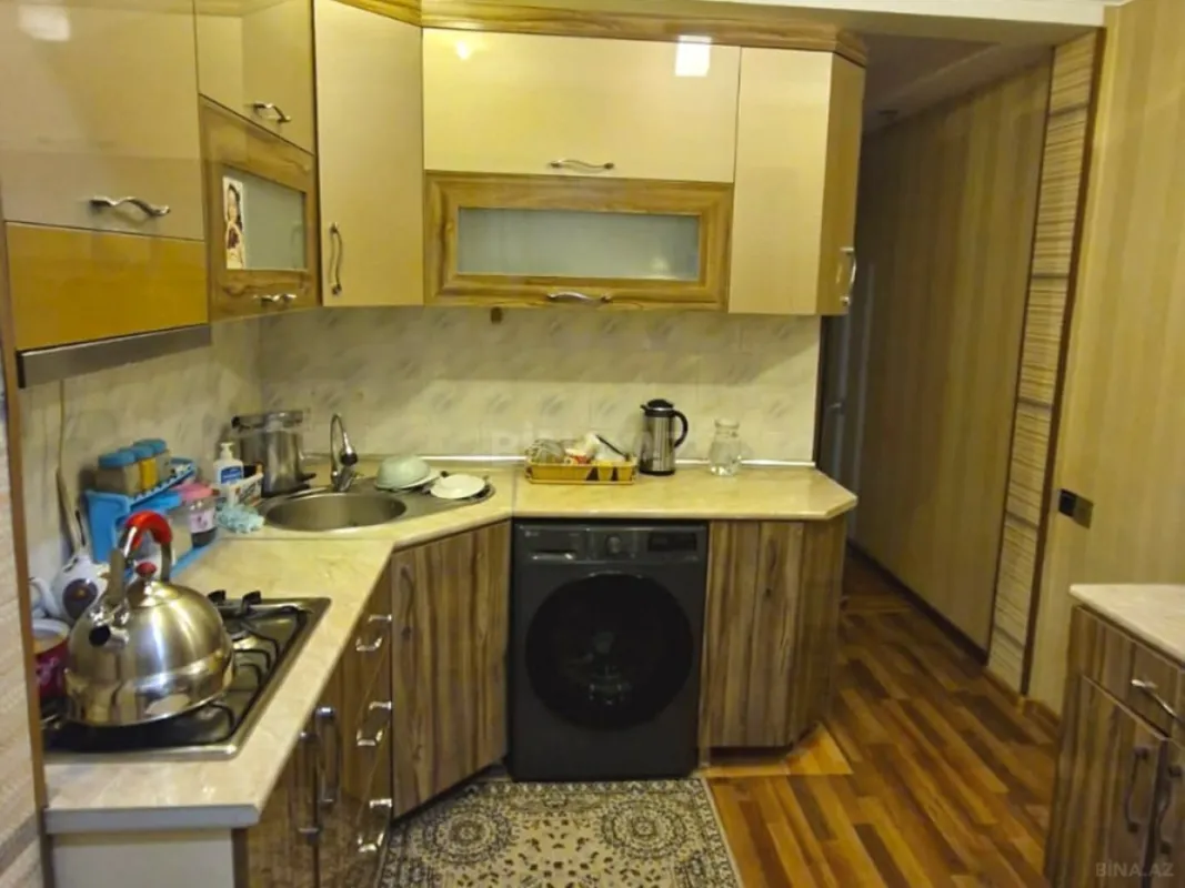 Satılır 3 otaqlı mənzil 69.5 m²