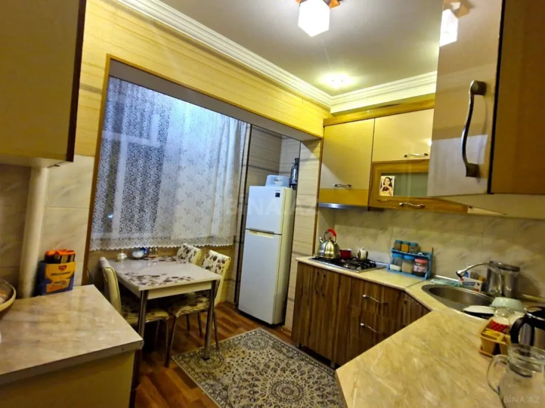 Satılır 3 otaqlı mənzil 69.5 m²