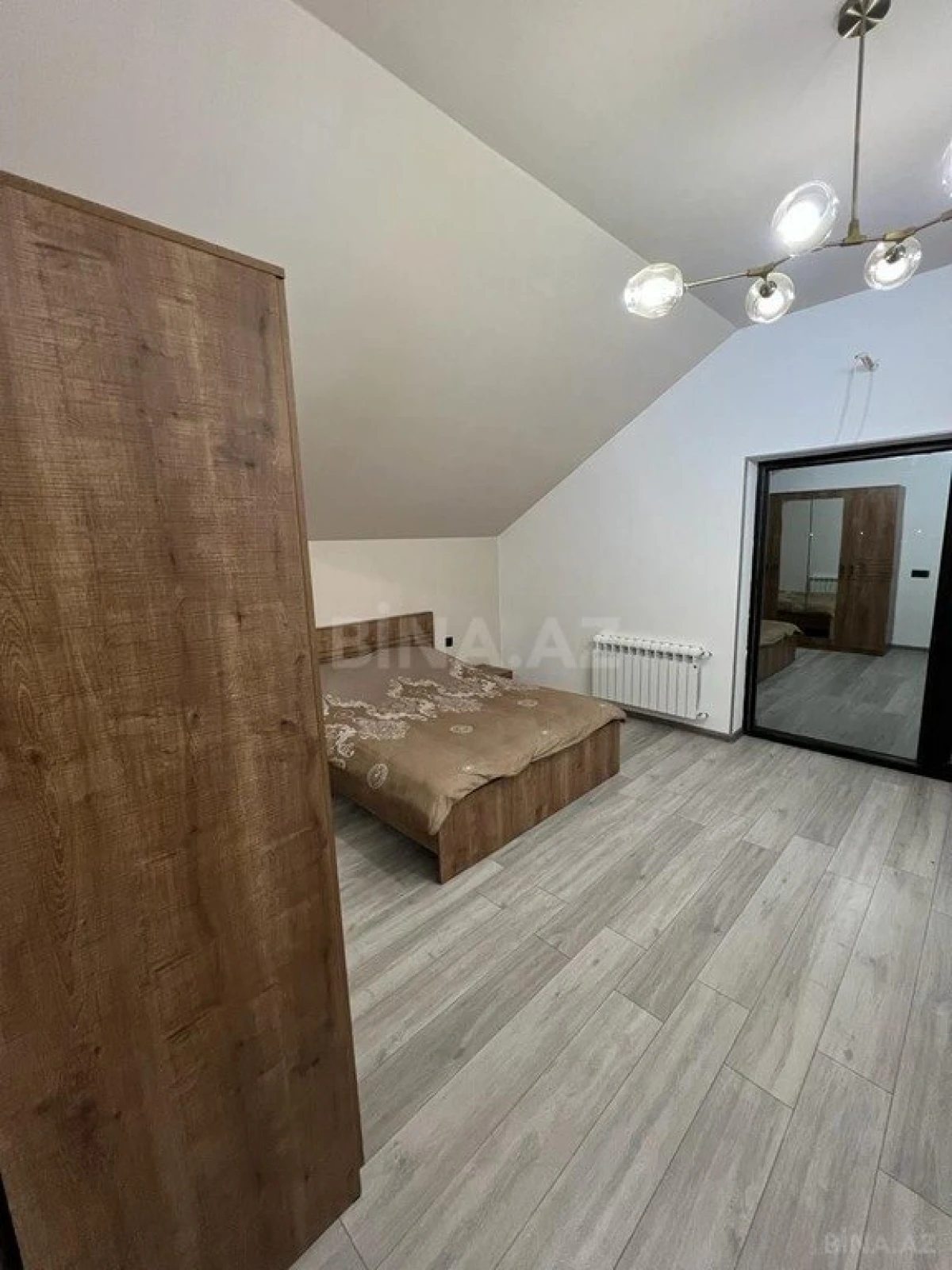Kirayə verilir 5 otaqlı həyət evi 300 m²