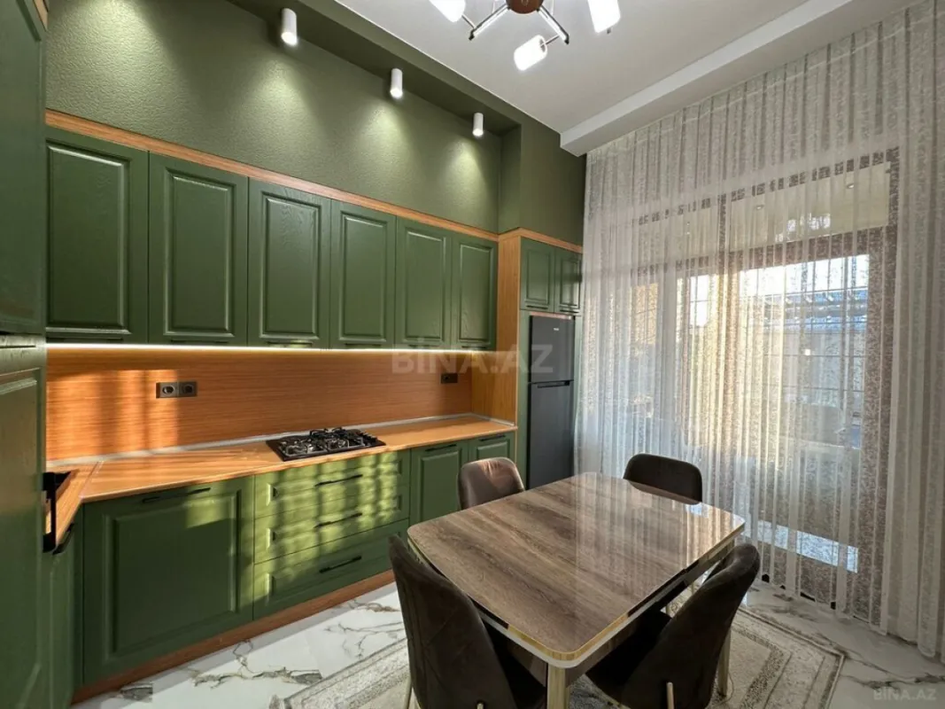 Satılır 4 otaqlı həyət evi 100 m²