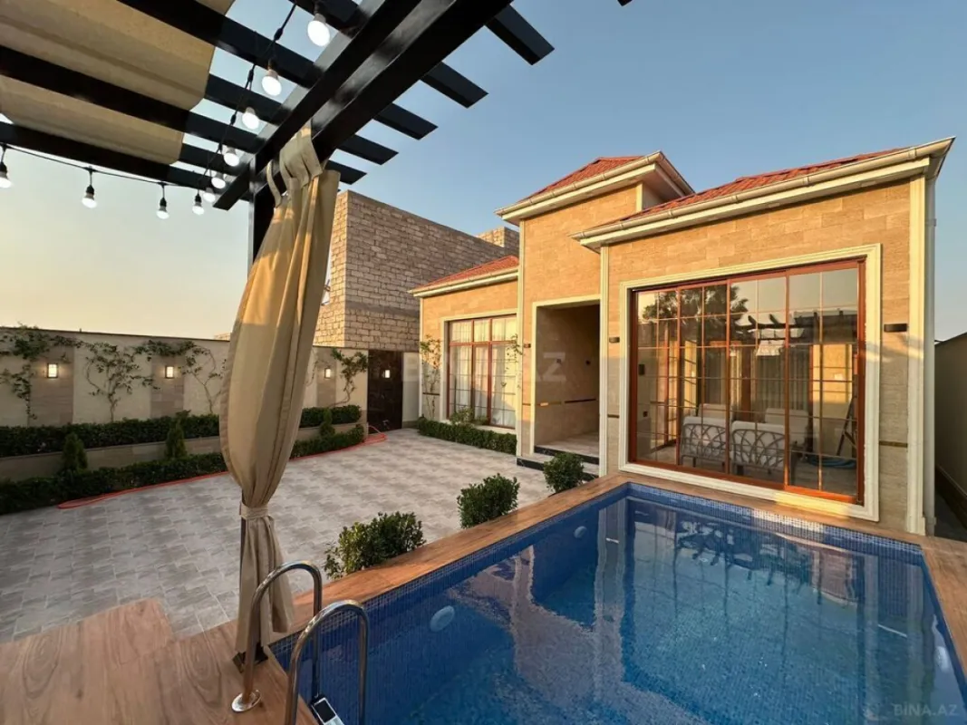 Satılır 4 otaqlı həyət evi 100 m²