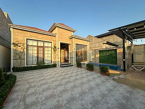 Satılır 4 otaqlı həyət evi 100 m²