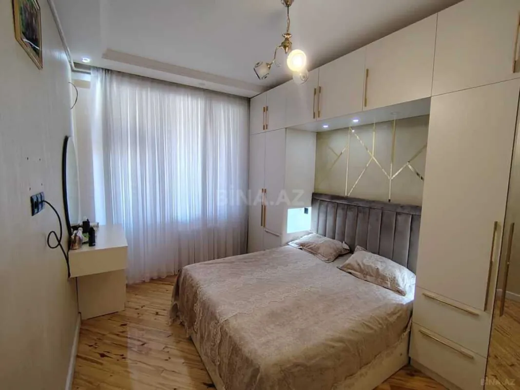 Satılır 2 otaqlı mənzil 55 m²