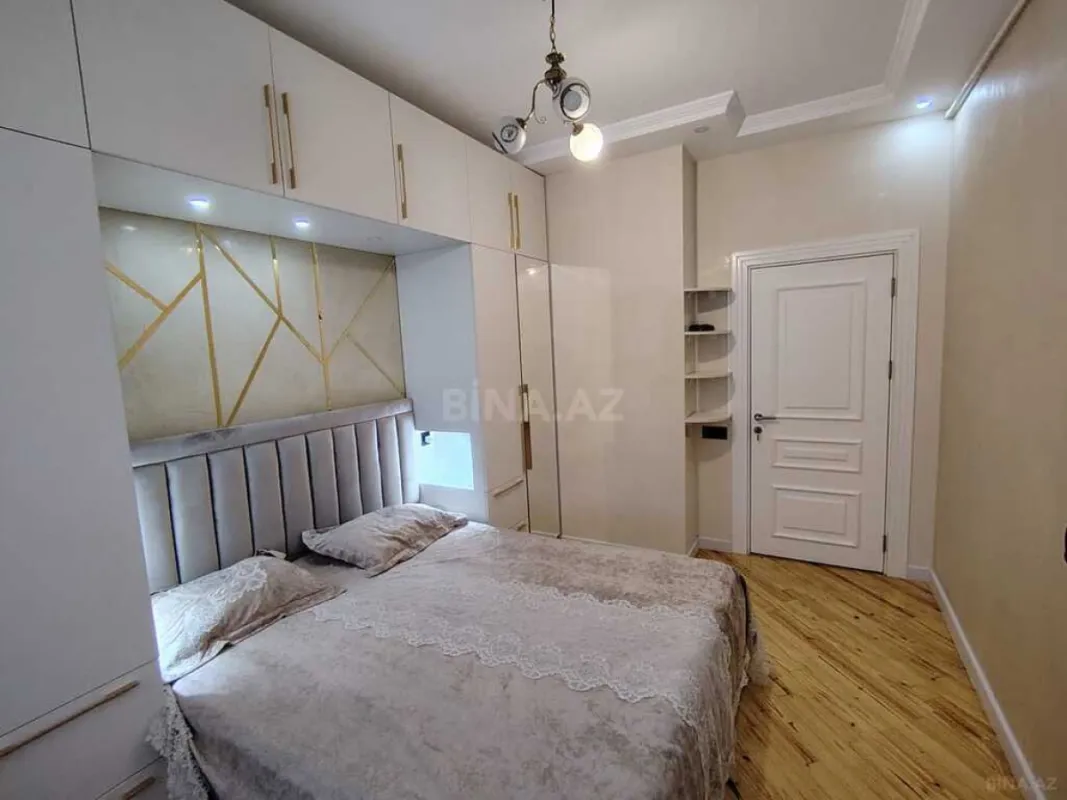 Satılır 2 otaqlı mənzil 55 m²