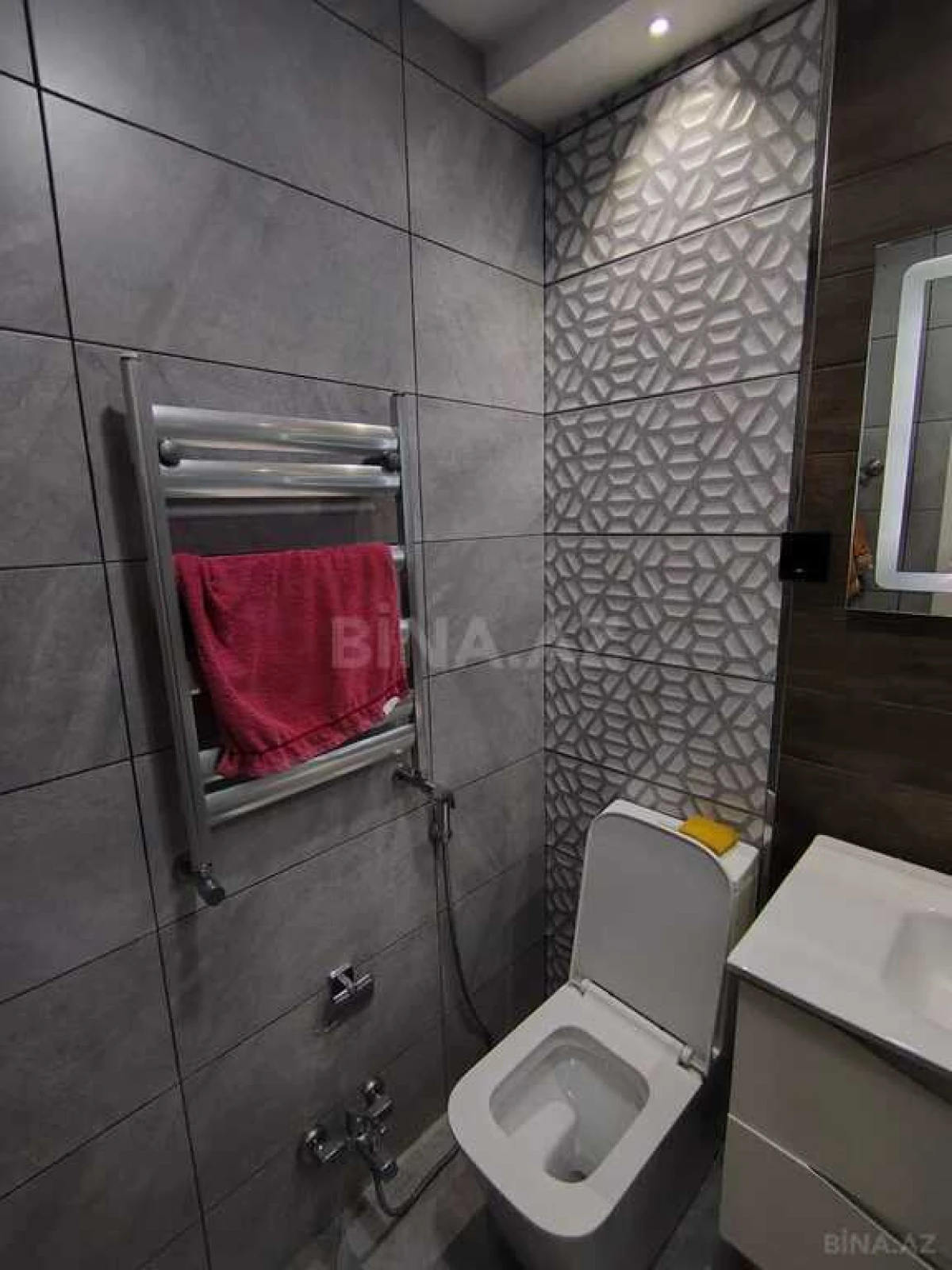 Satılır 2 otaqlı mənzil 55 m²