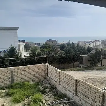 Satılır 6 otaqlı həyət evi 370 m²