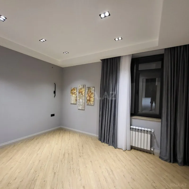 Satılır 4 otaqlı həyət evi 190 m²