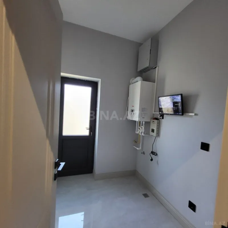 Satılır 4 otaqlı həyət evi 190 m²