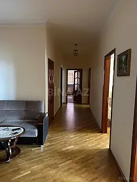 Satılır 3 otaqlı mənzil 125 m²