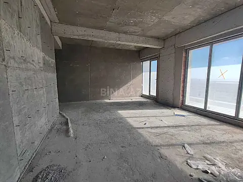 Satılır 3 otaqlı mənzil 157 m²