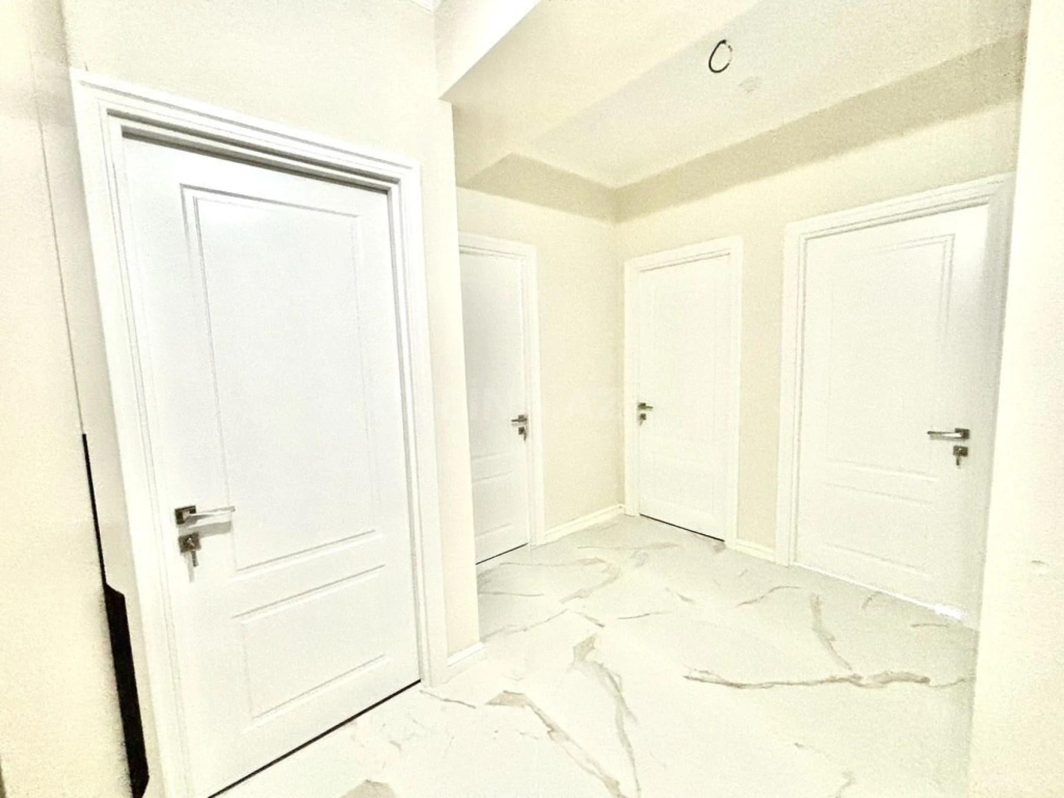 Satılır 3 otaqlı mənzil 86 m²