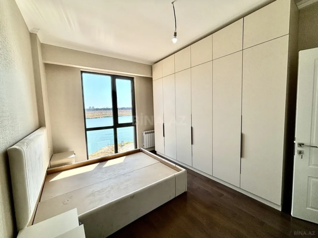 Satılır 3 otaqlı mənzil 86 m²