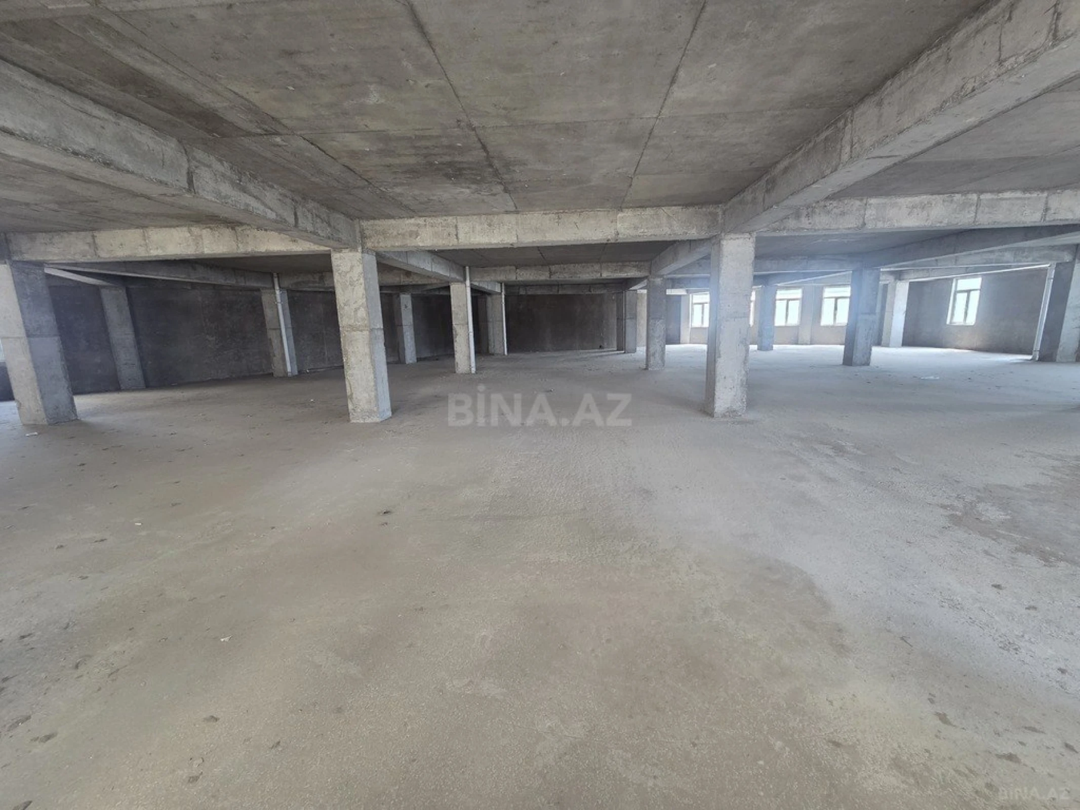 Satılır obyekt 4564.3 m²