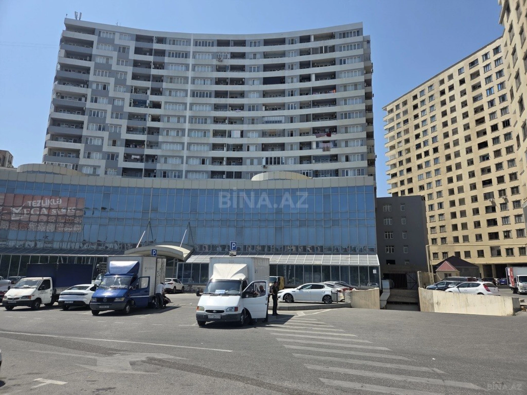 Satılır obyekt 4564.3 m²