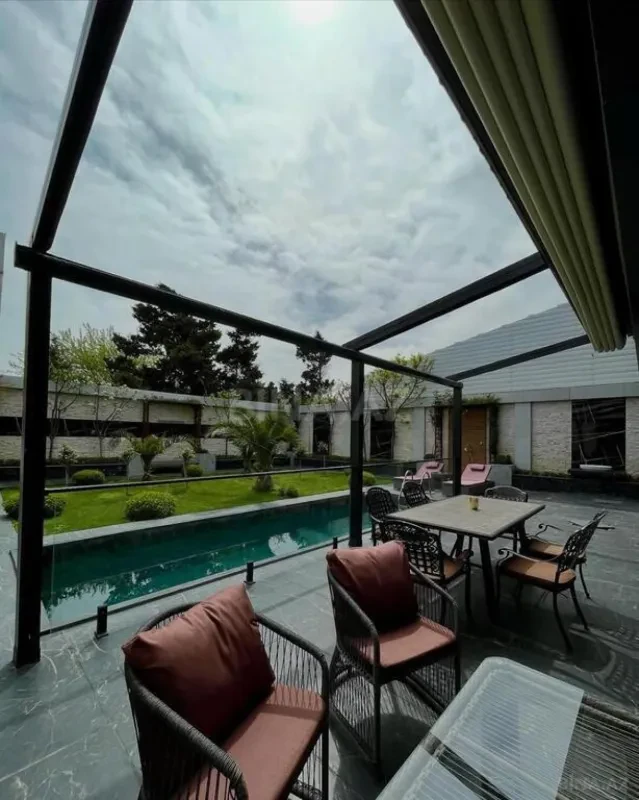 Kirayə verilir 4 otaqlı həyət evi 250 m²