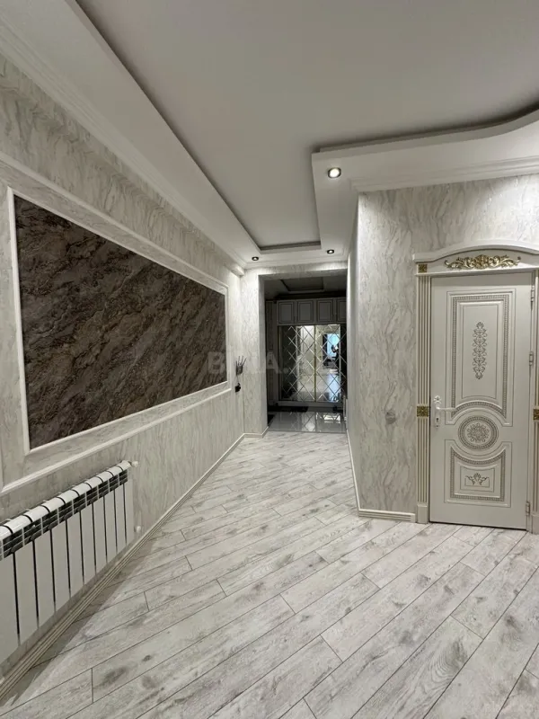 Satılır 3 otaqlı mənzil 110 m²