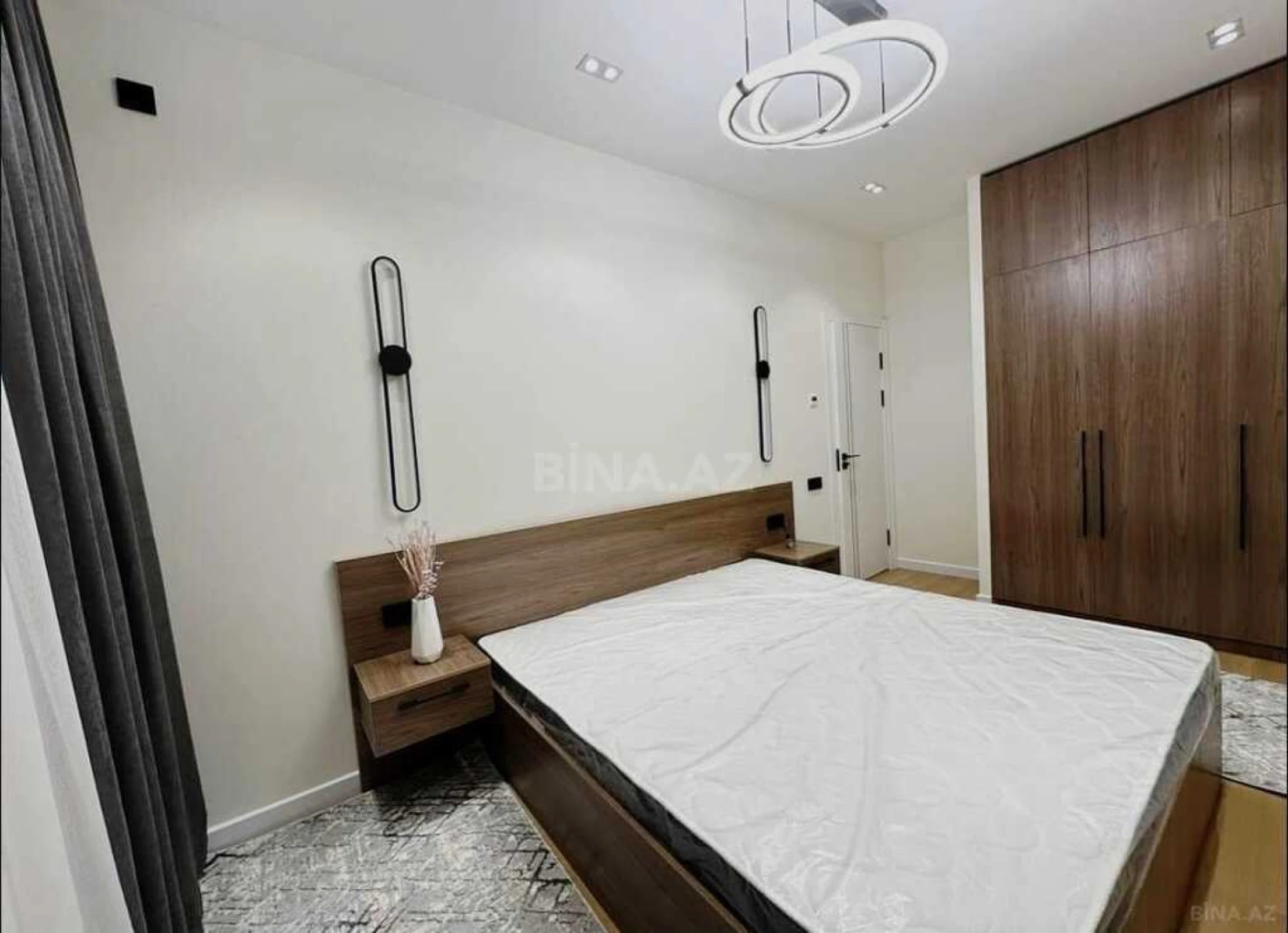 Kirayə verilir 3 otaqlı mənzil 110 m²