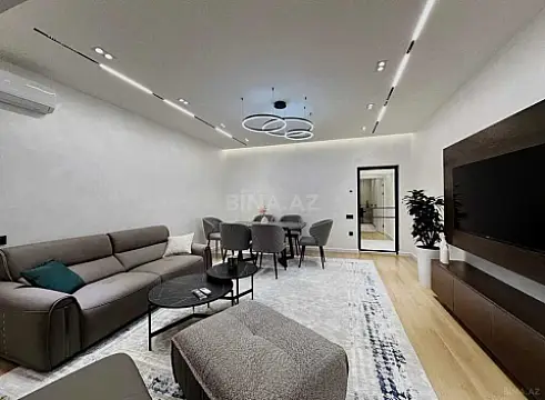 Kirayə verilir 3 otaqlı mənzil 110 m²