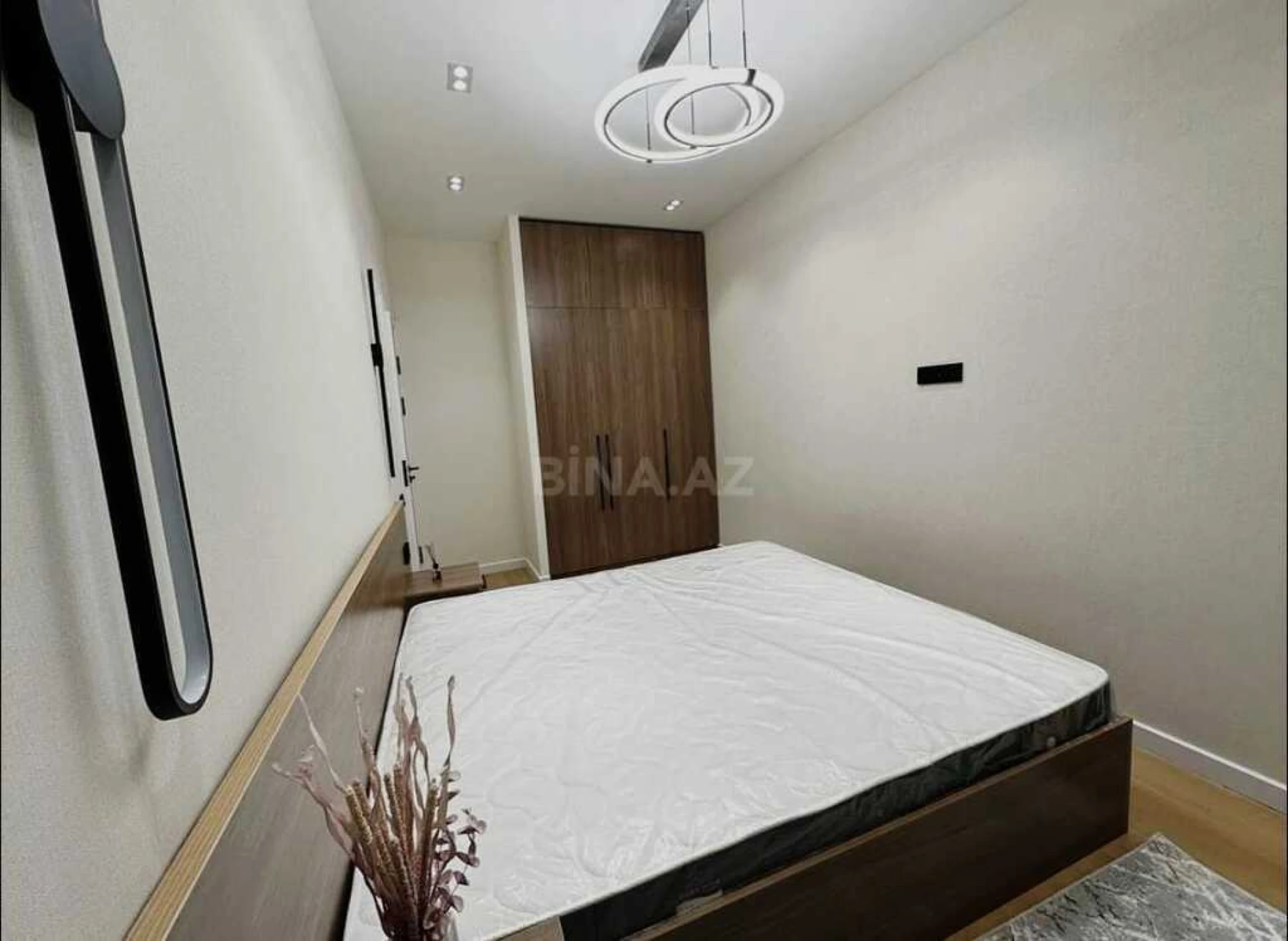 Kirayə verilir 3 otaqlı mənzil 110 m²
