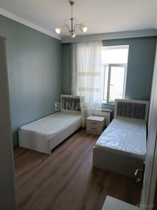 Kirayə verilir 4 otaqlı mənzil 115 m²