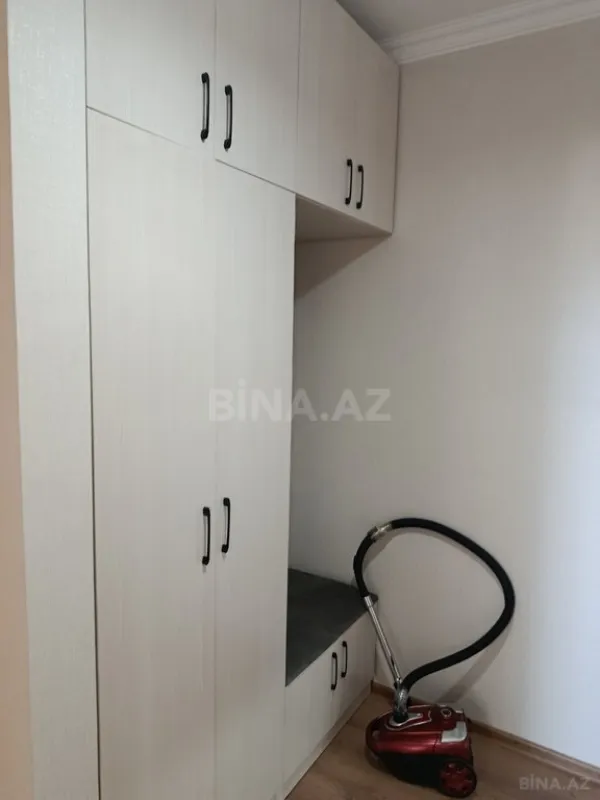 Kirayə verilir 4 otaqlı mənzil 115 m²
