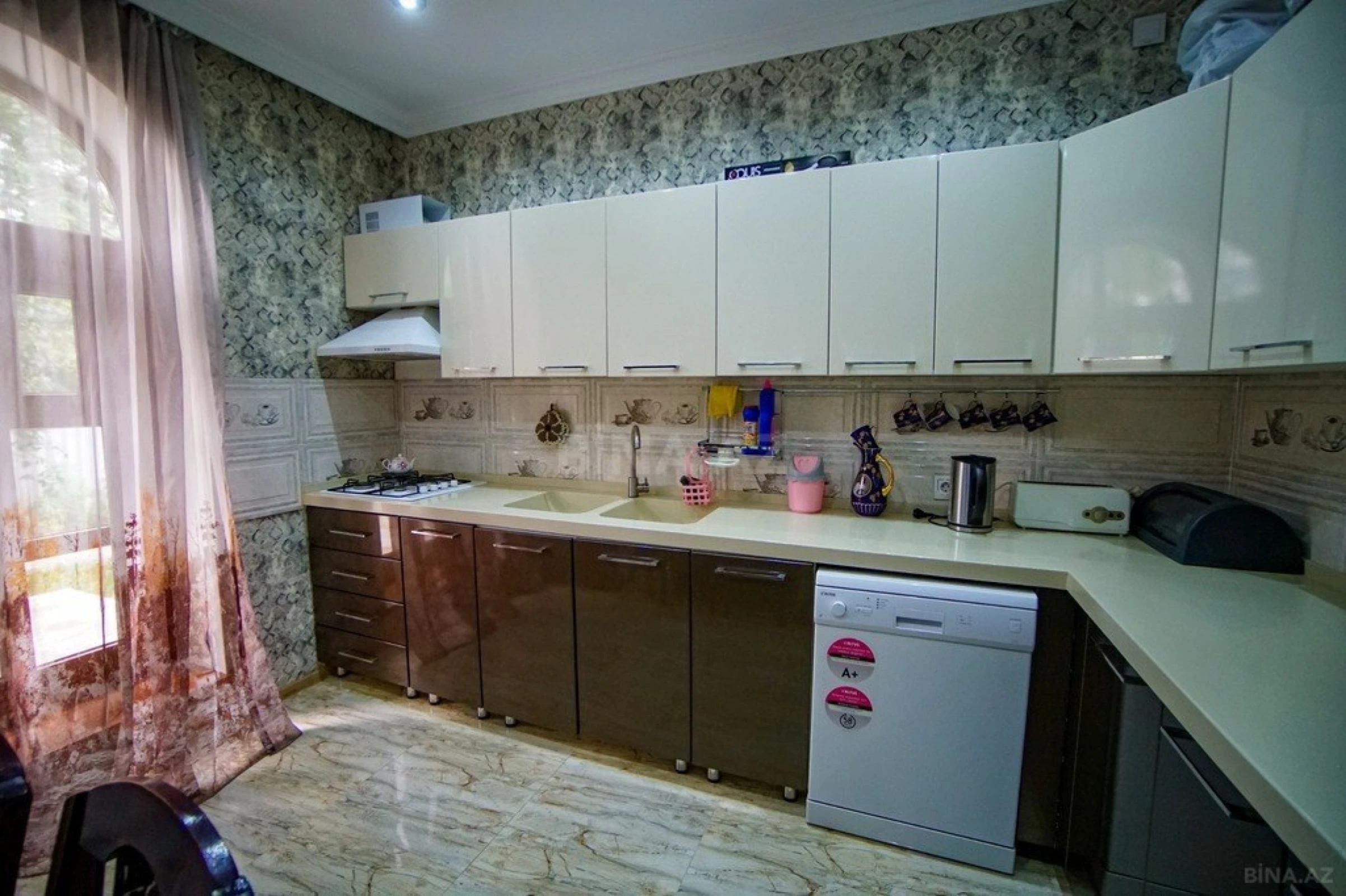 Kirayə verilir 3 otaqlı həyət evi 110 m²