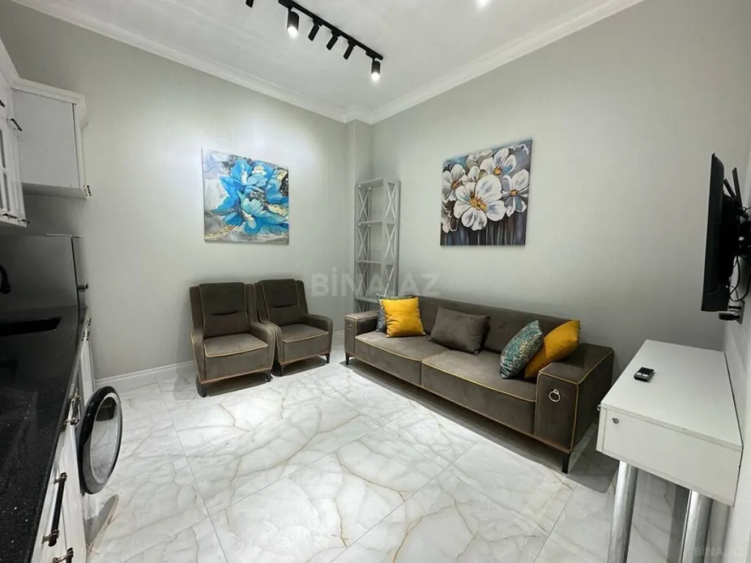 Kirayə verilir 2 otaqlı mənzil 60 m²